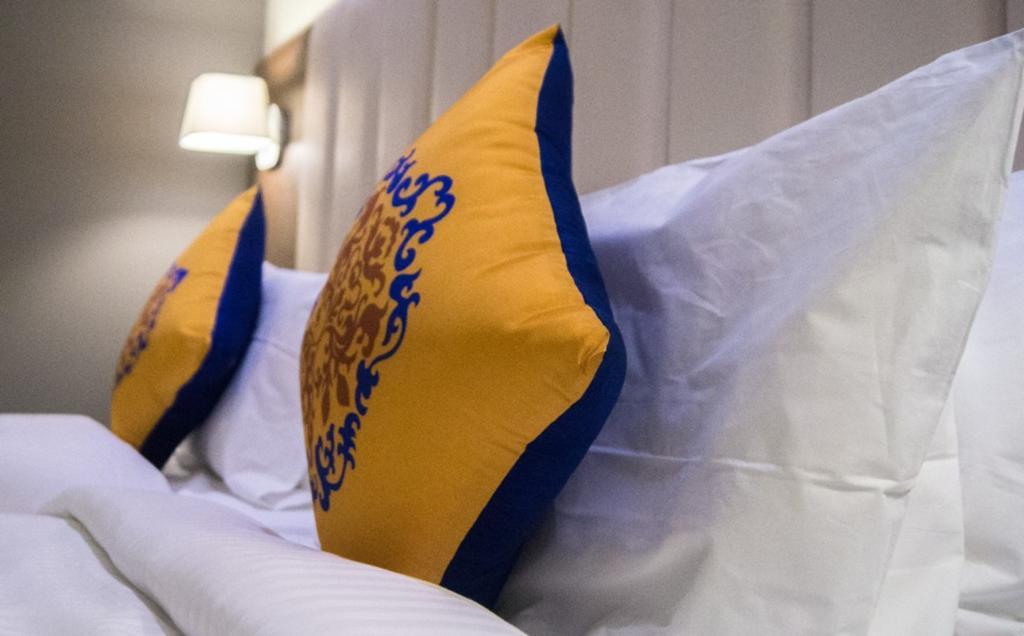 Ganpat Grand Hotel Palni Bagian luar foto
